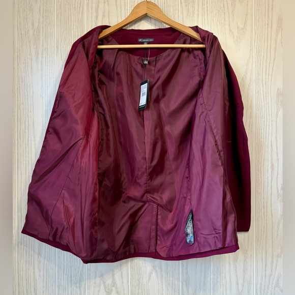 Adrianna Papell Women's Crepe Blazer Jacket Size Medium Windsor Wine NWT - Picture 4 of 5